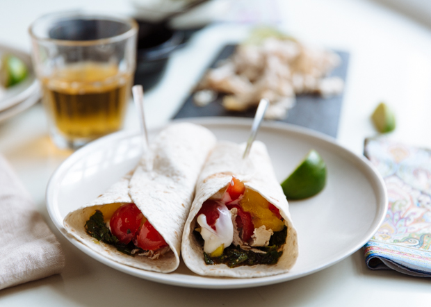 Spicy mango & lime chicken tacos