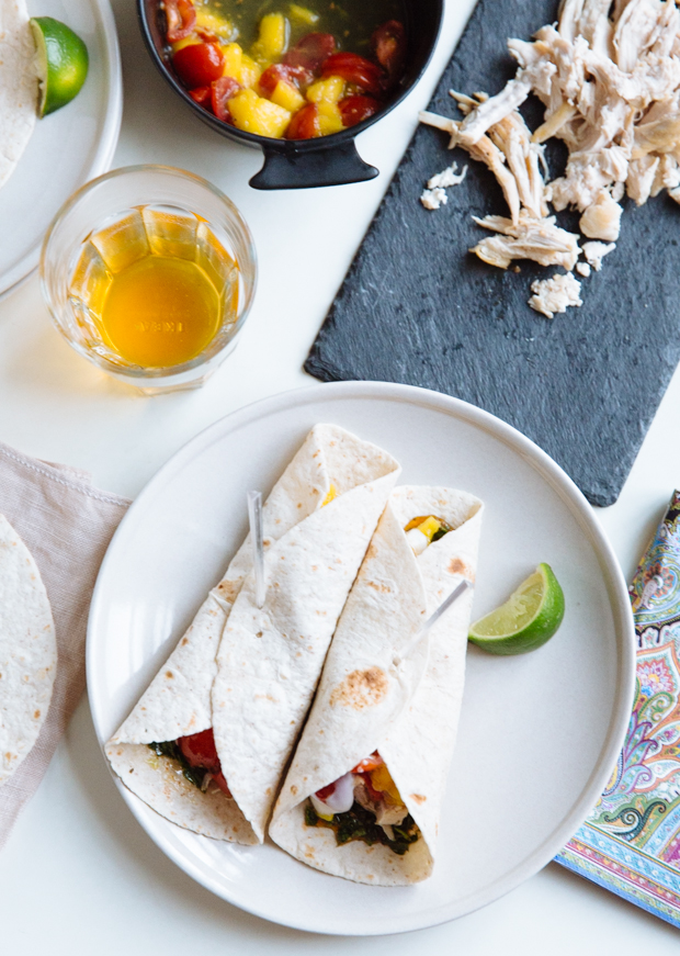 Spicy mango & lime chicken tacos