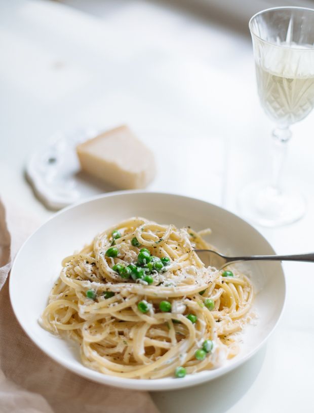 Mascarpone, pea & tarragon one-pot pasta