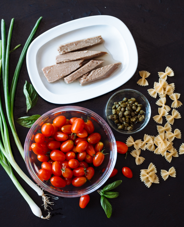 Fresh tomato & tuna pasta salad