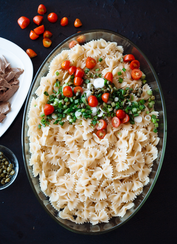 Fresh tomato & tuna pasta salad