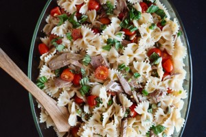 Fresh tomato & tuna pasta salad - the tasty other