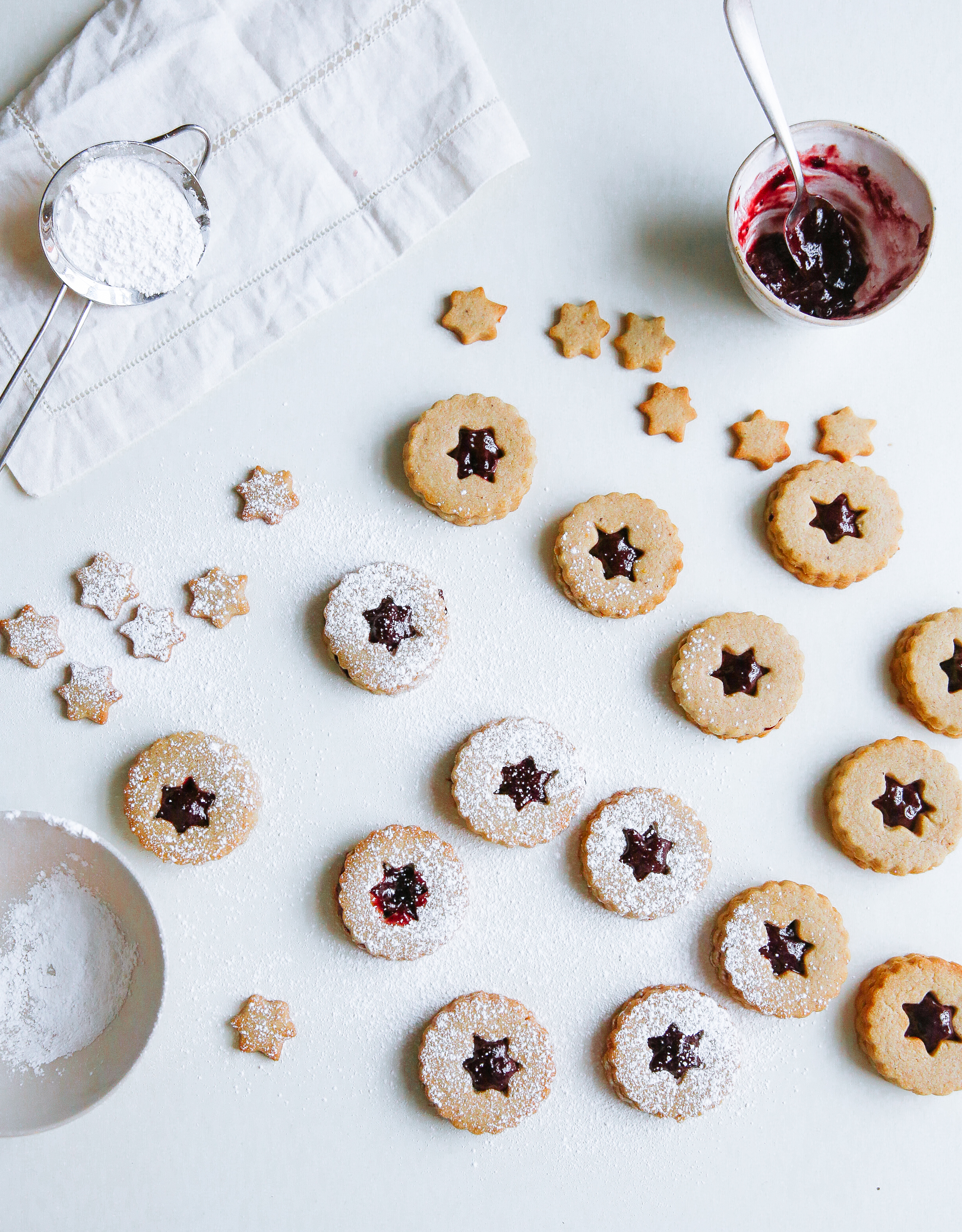 Spicy-lemony-linzer-cookies