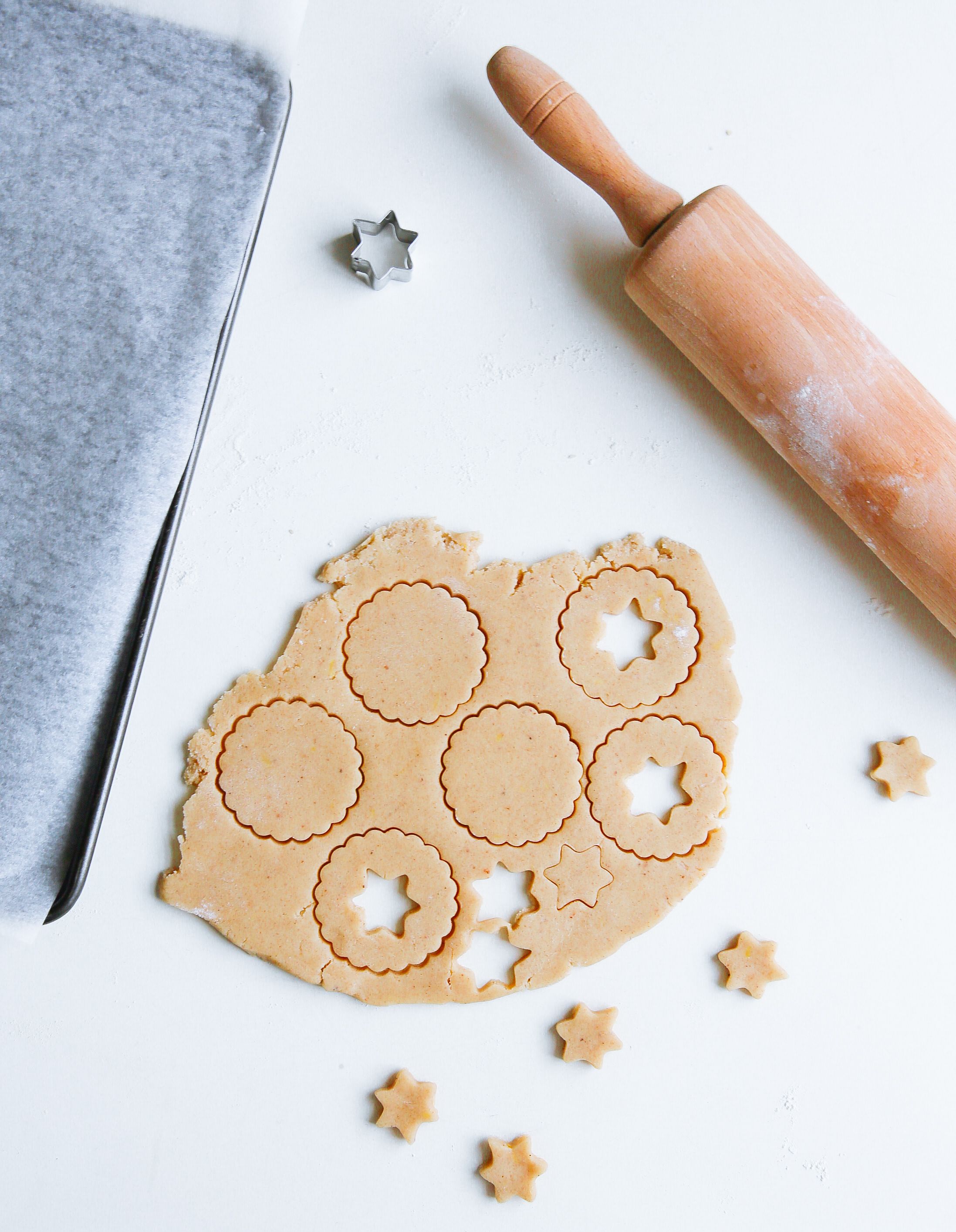 Spicy-lemony-linzer-cookies