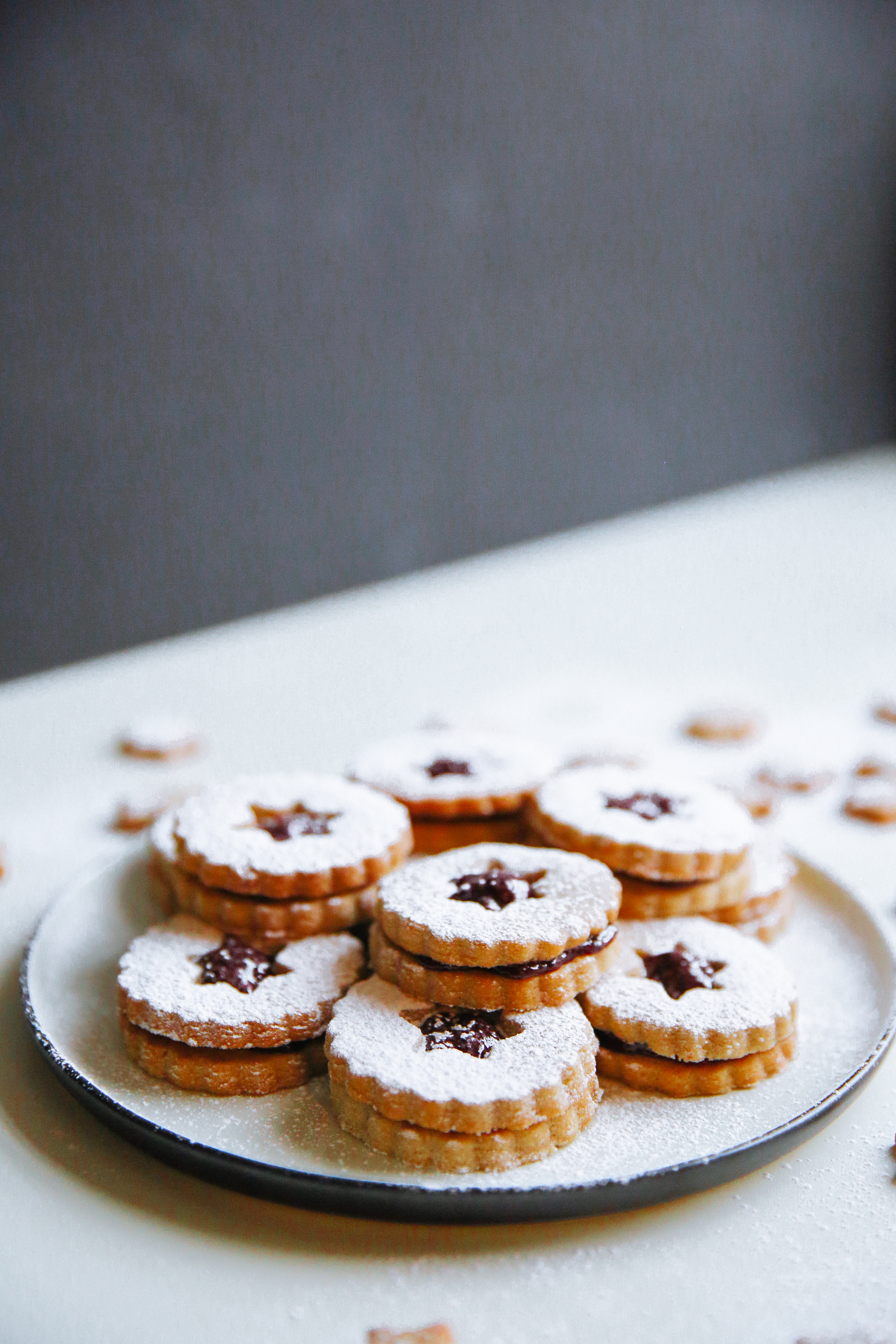 Spicy-lemony-linzer-cookies