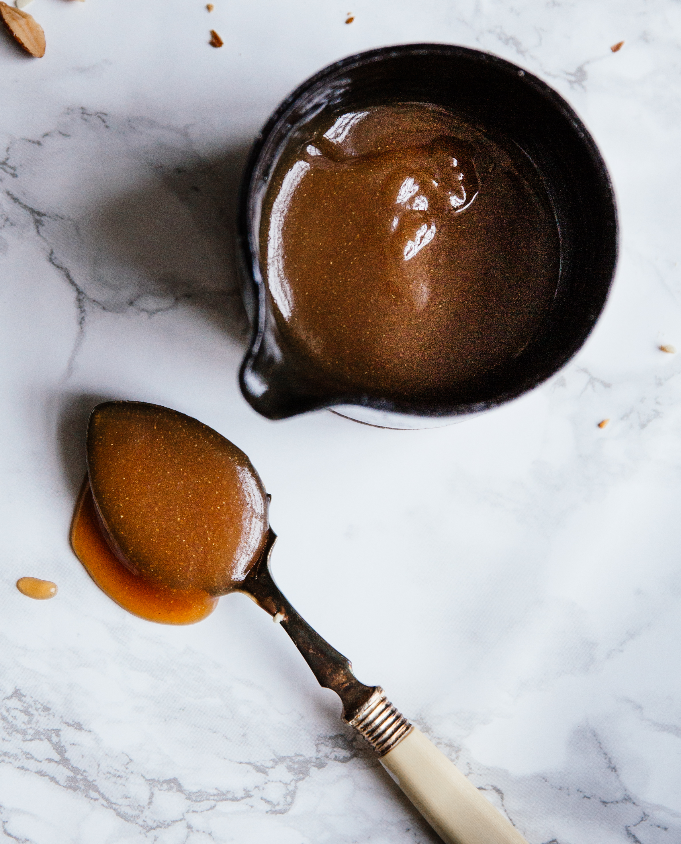 the-prettiest-salted-caramel-sauce