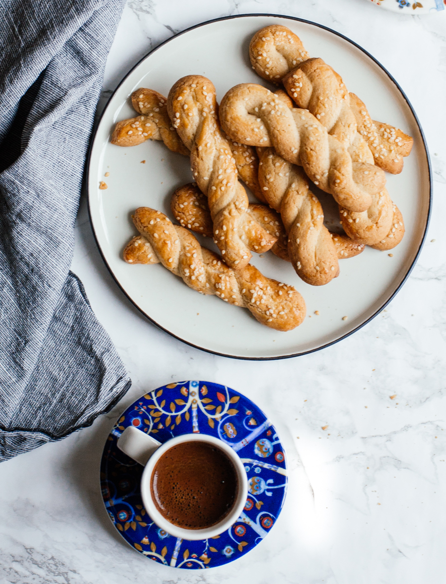 Lemon zest & cardamom Easter cookies