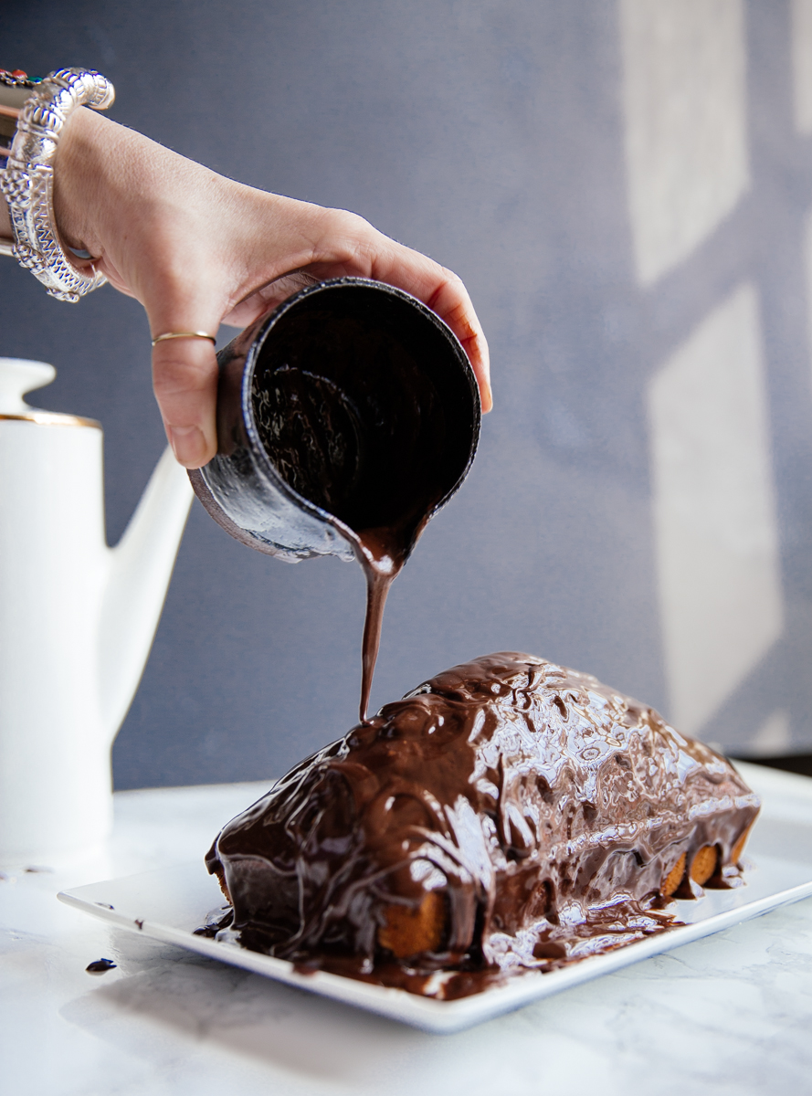 Espresso loaf with cinnamon dark chocolate ganache