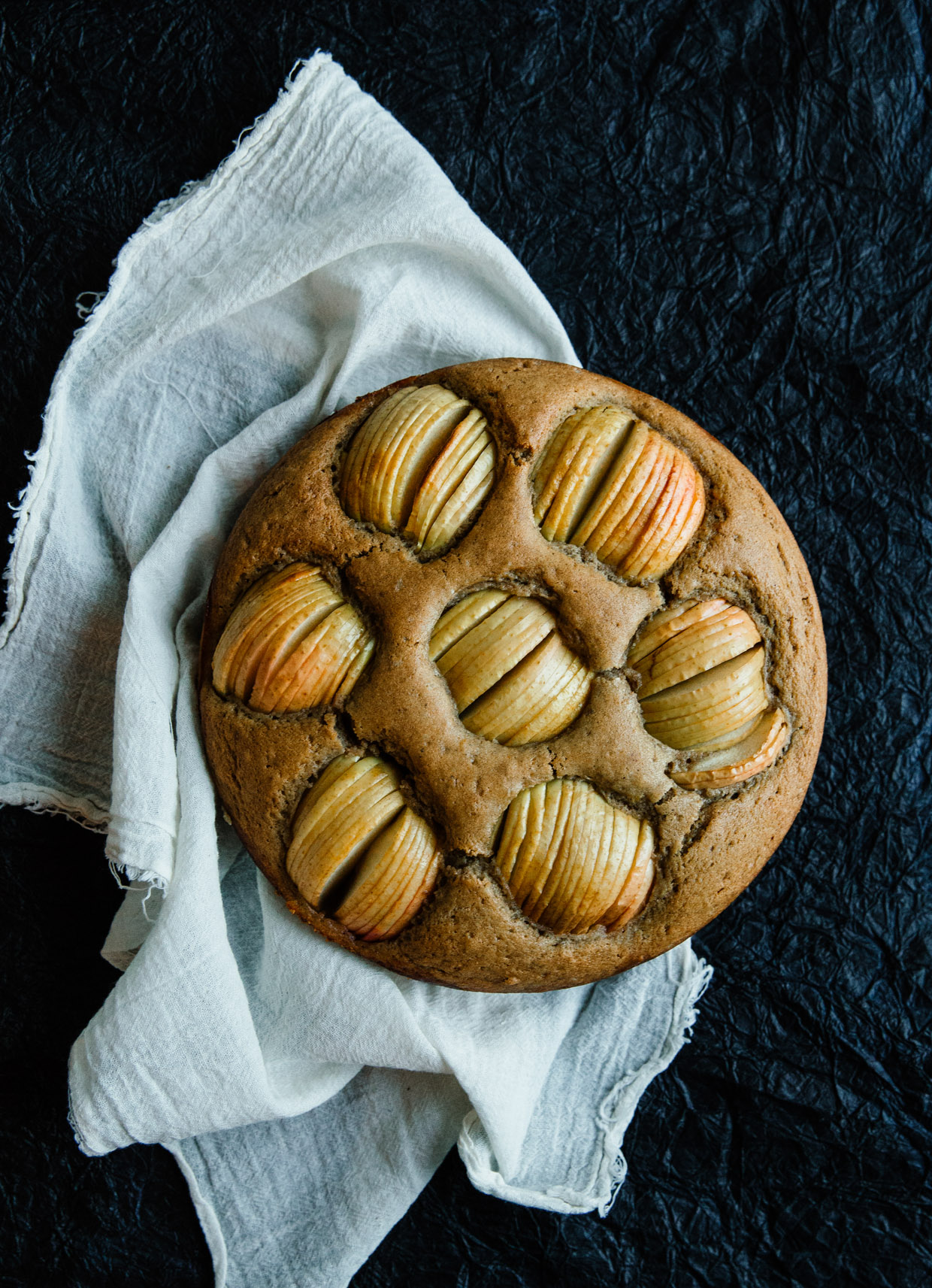 Brown butter & hazelnut apple cake