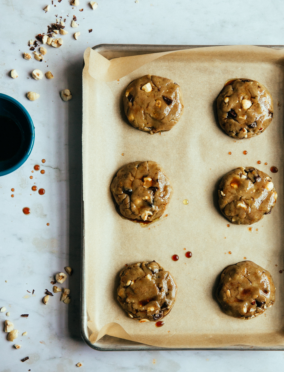 Hazelnut & raisin olive oil cookies