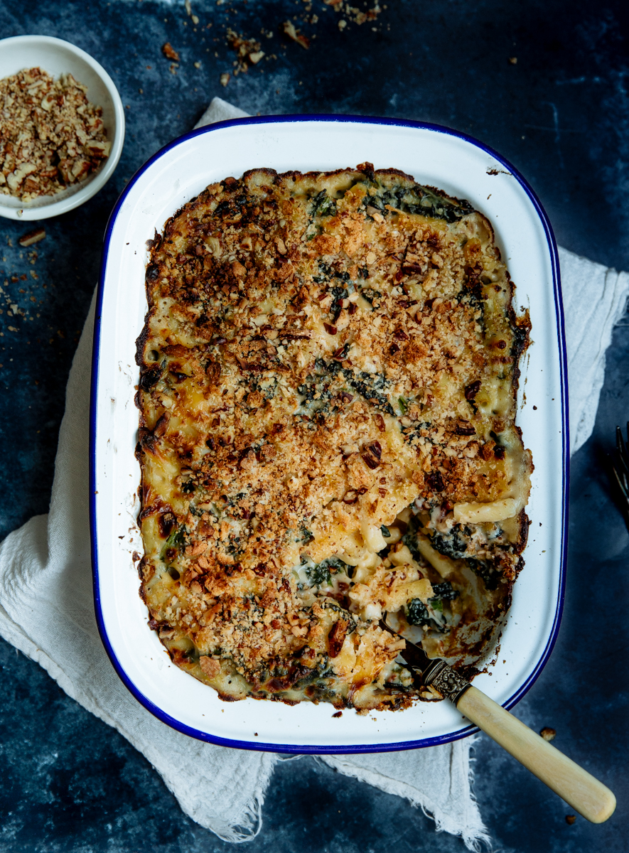 Cavolo nero & sun dried tomato mac & cheese with crunchy pecan topping